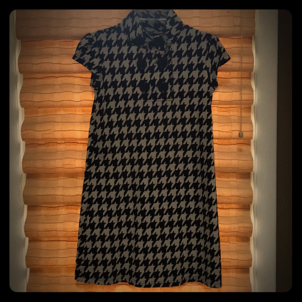 ❤️Xhilaration Houndstooth Mini Dress